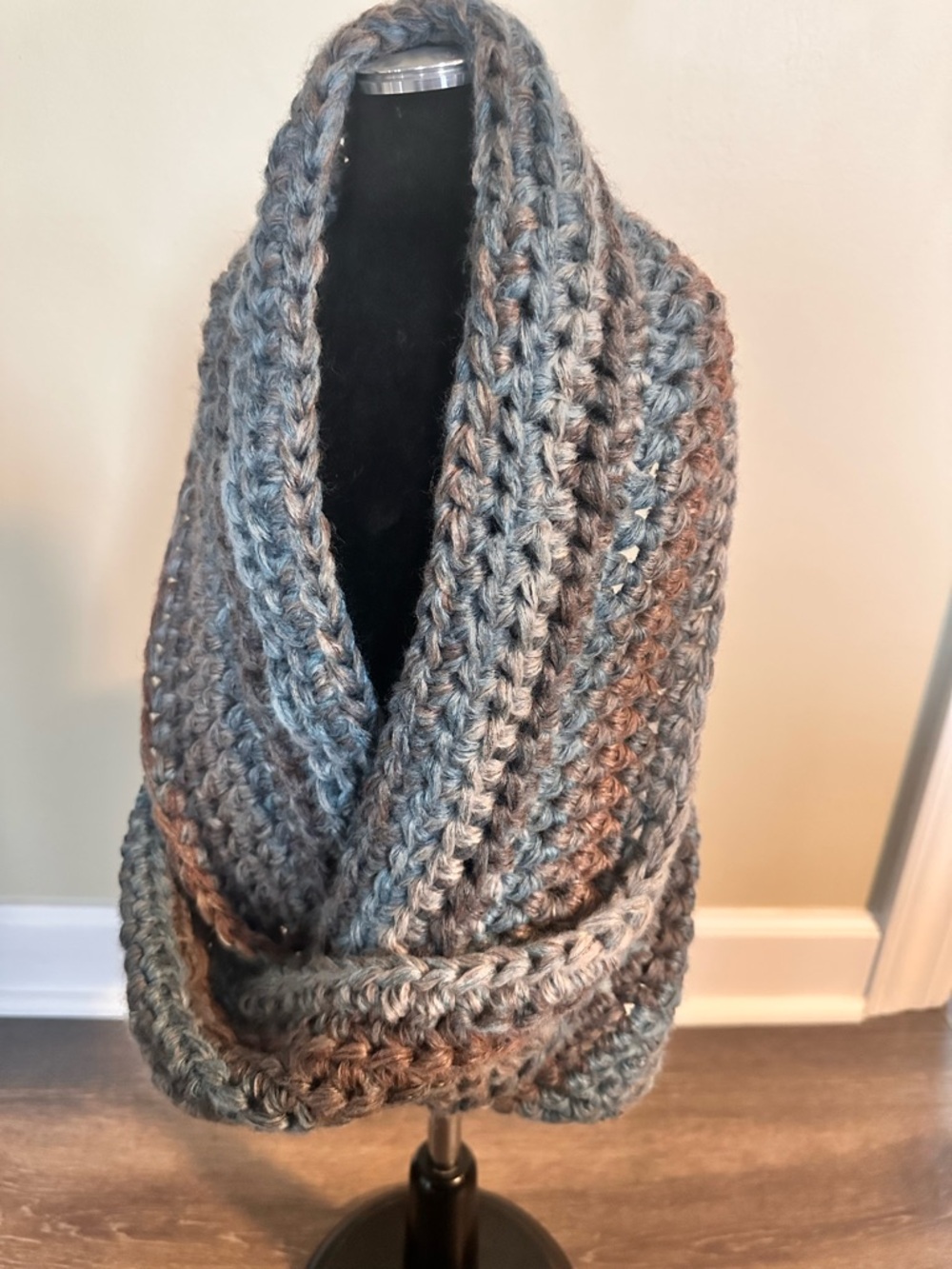 Skyscape Infinity Scarf - Picture 6 of 7